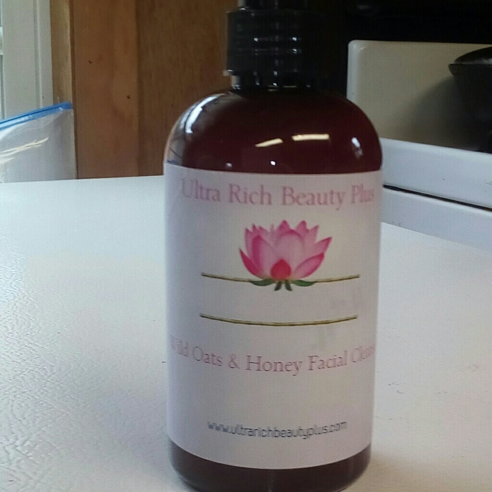 Wild Oats &Honey Facial Cleanser (nwot)